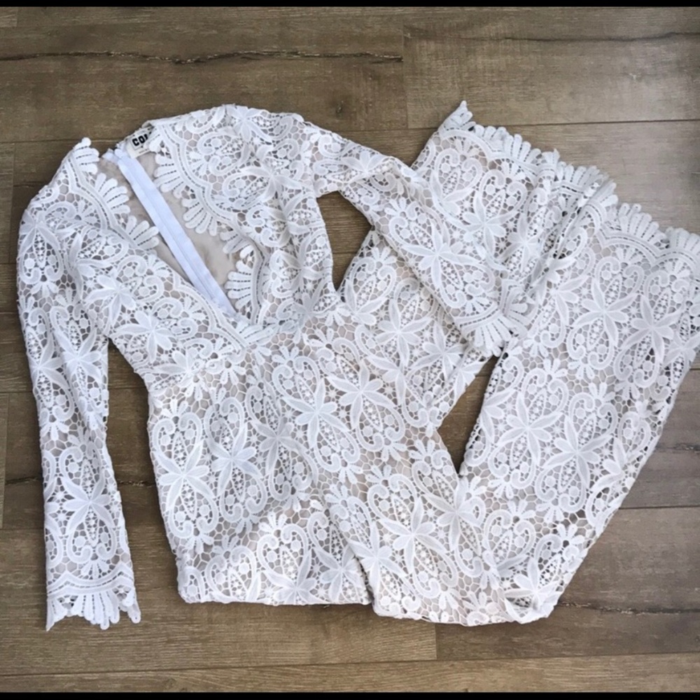 Stone Cold Fox White Crochet Lace Flare Jumpsuit with Deep V - Picture 3 of 5